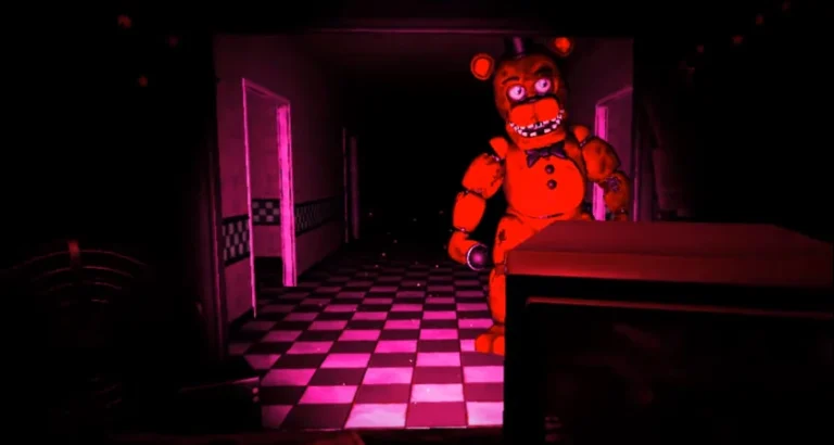 Withered Freddy in the hall